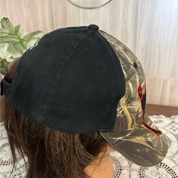 Browning Dirty Bird Black Cap with Orange Logo - Picture 4 of 6